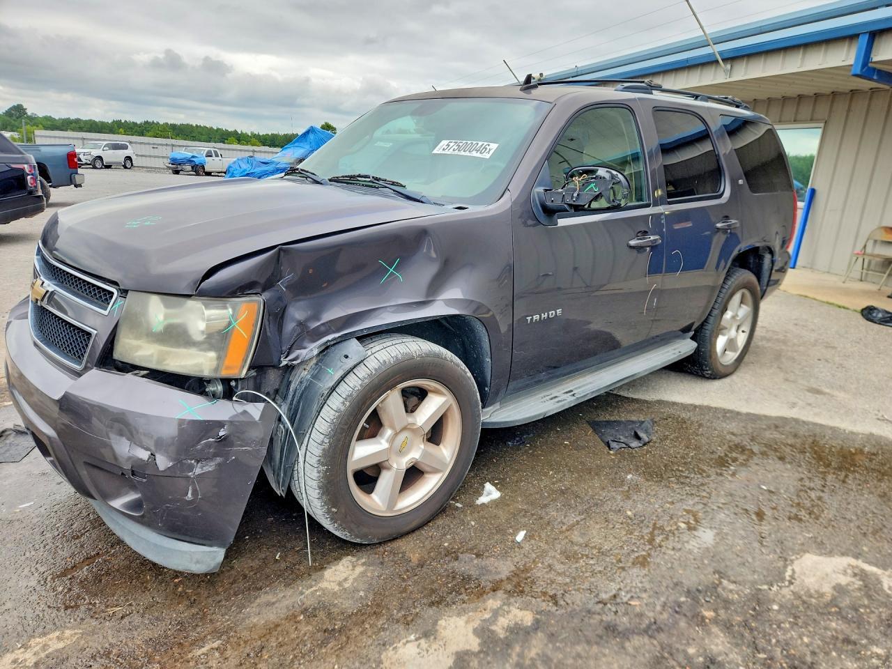 2011 CHEVROLET Tahoe