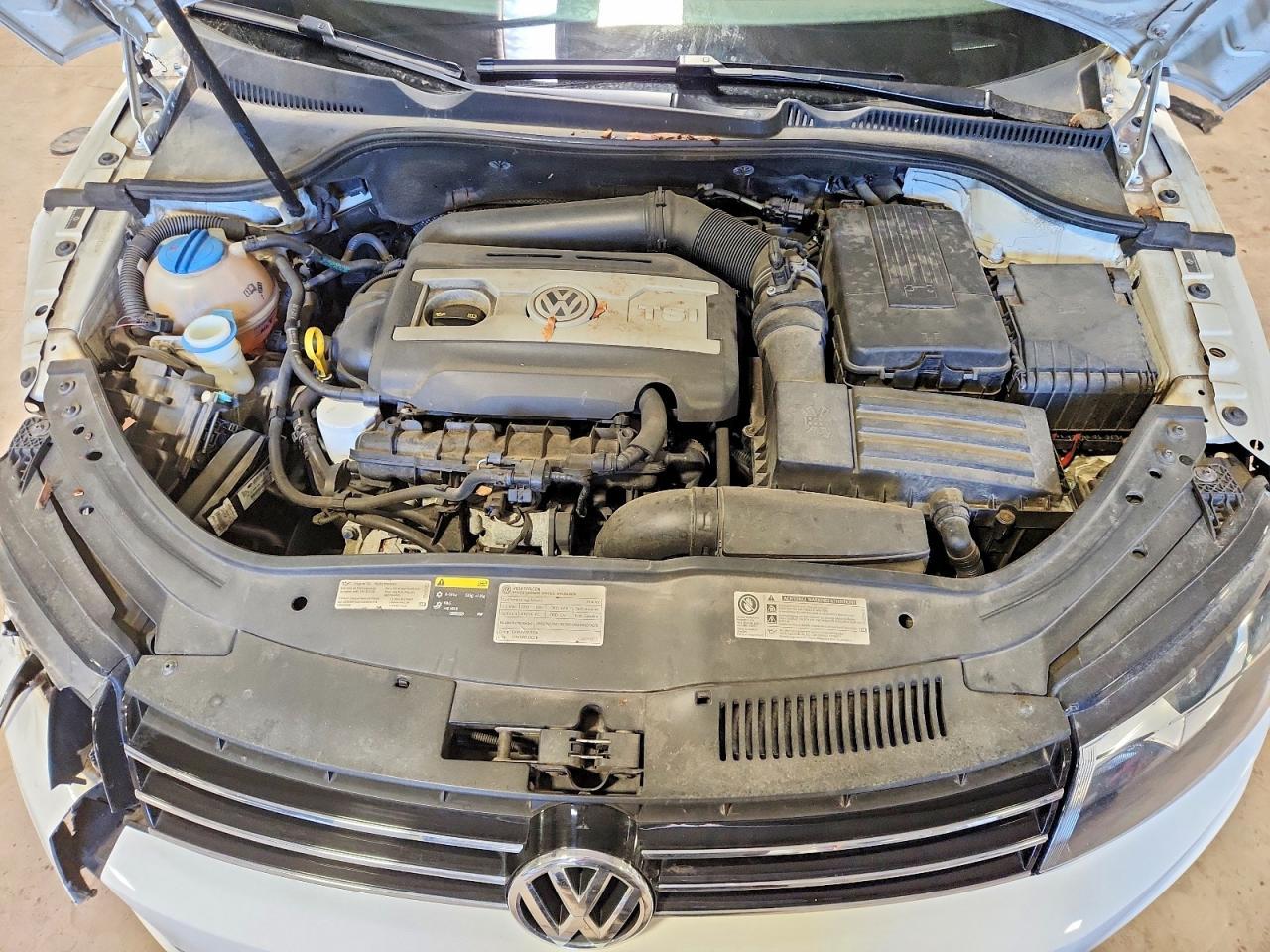 2014 VOLKSWAGEN EOS