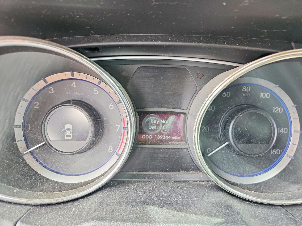 2011 HYUNDAI SONATA