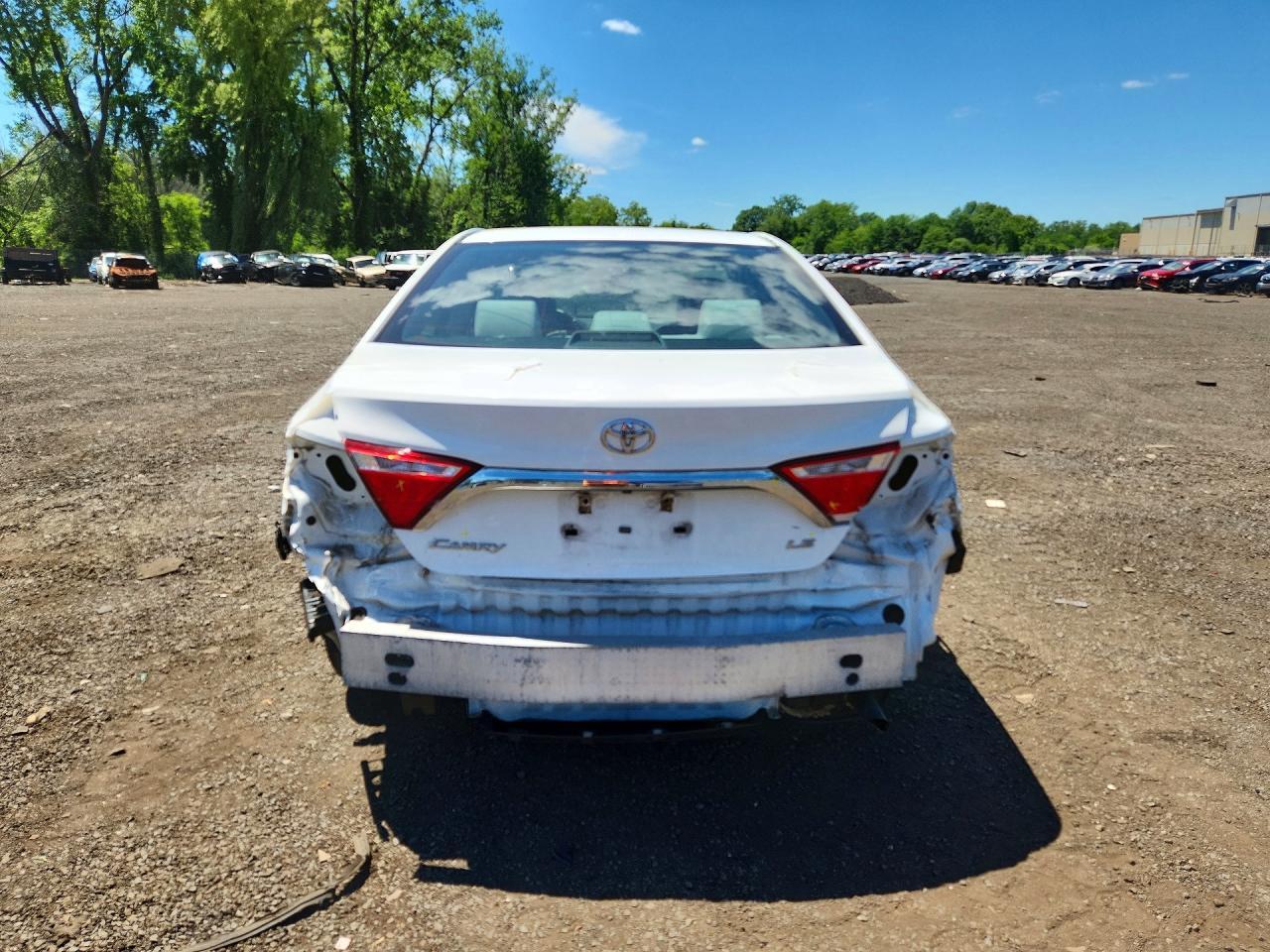 2017 TOYOTA CAMRY
