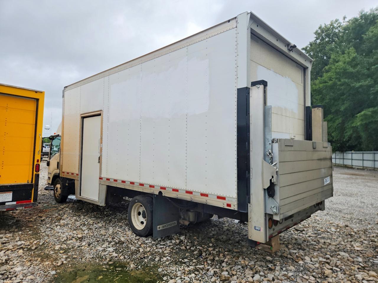 2022 ISUZU Npr Hd