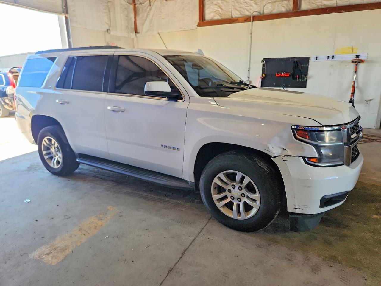 2016 CHEVROLET Tahoe