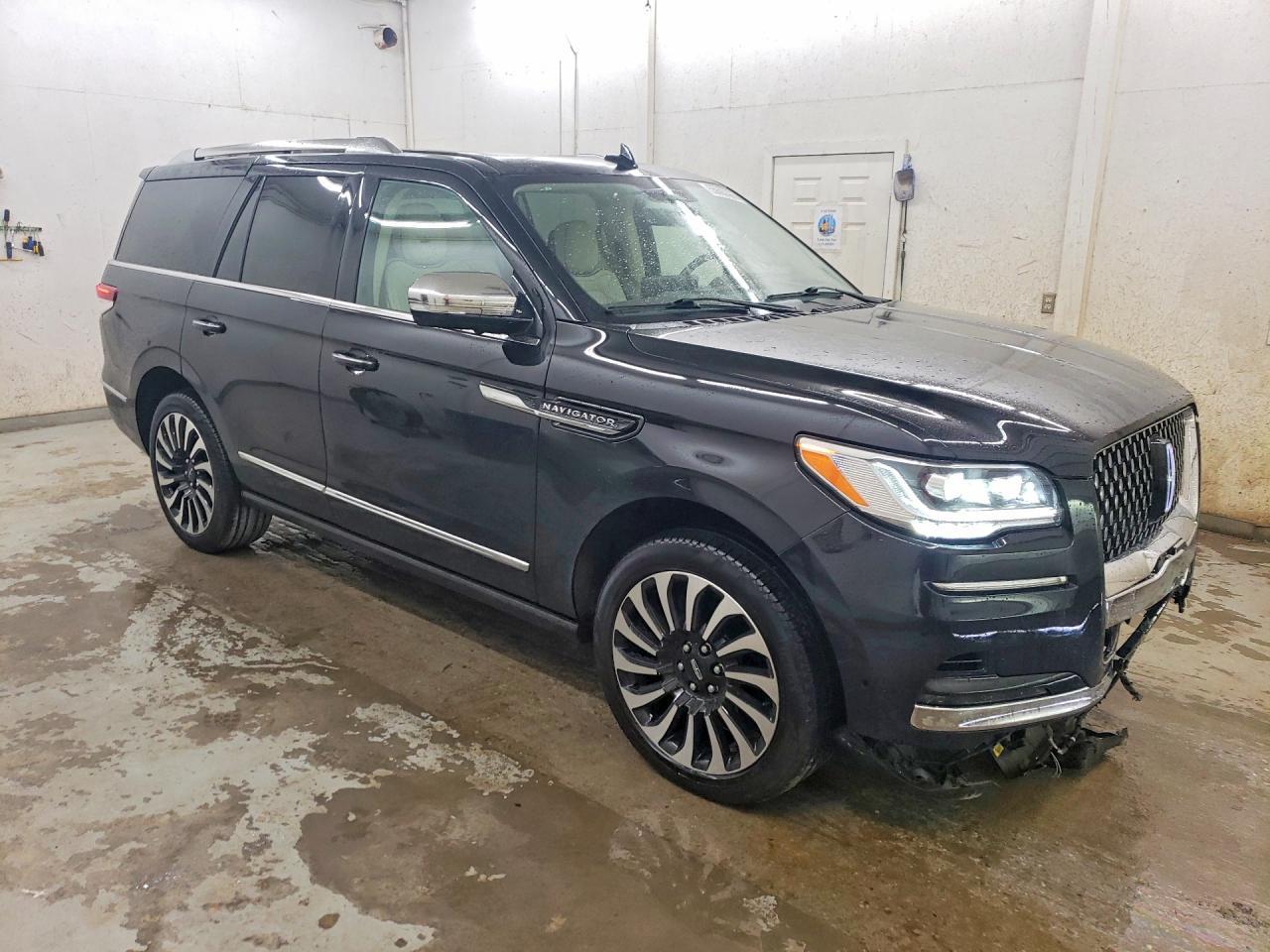 2024 LINCOLN Navigator