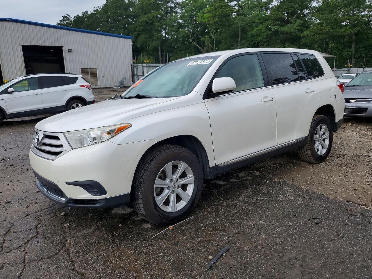 2013 TOYOTA HIGHLANDER