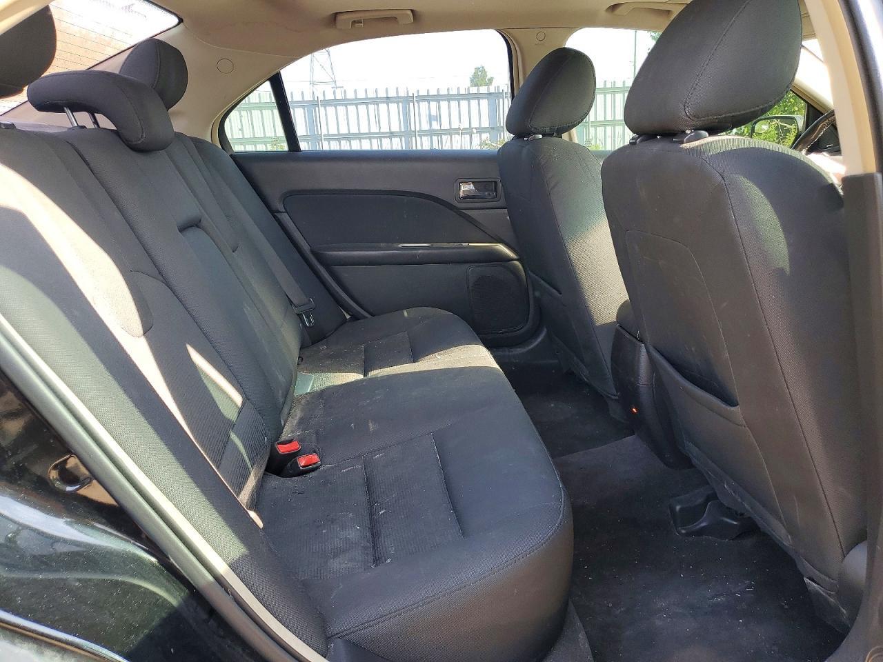 2011 FORD FUSION