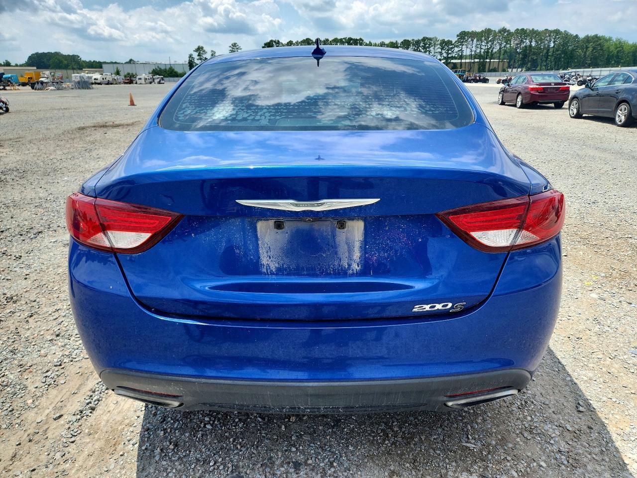 2015 CHRYSLER 200