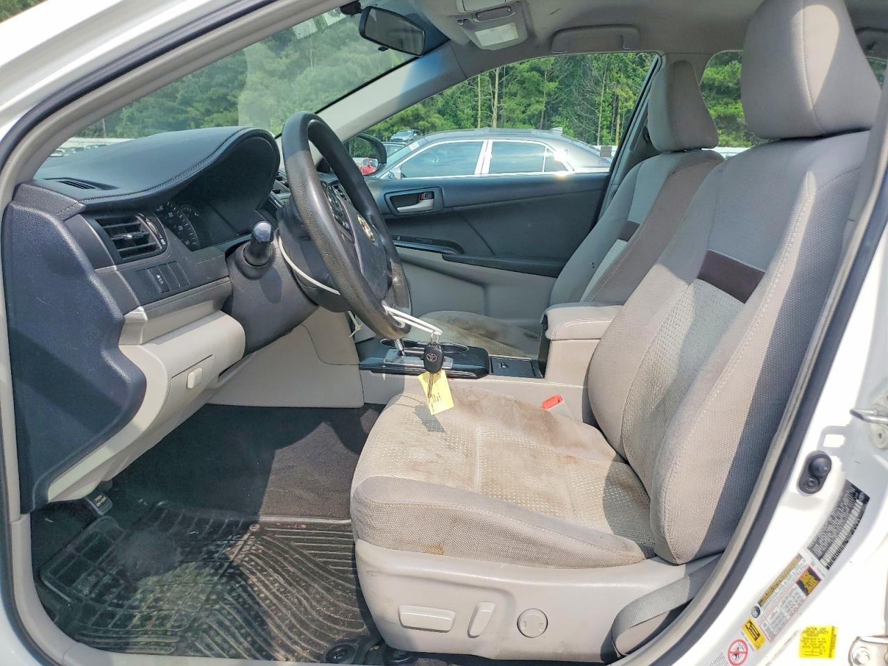 2012 TOYOTA CAMRY