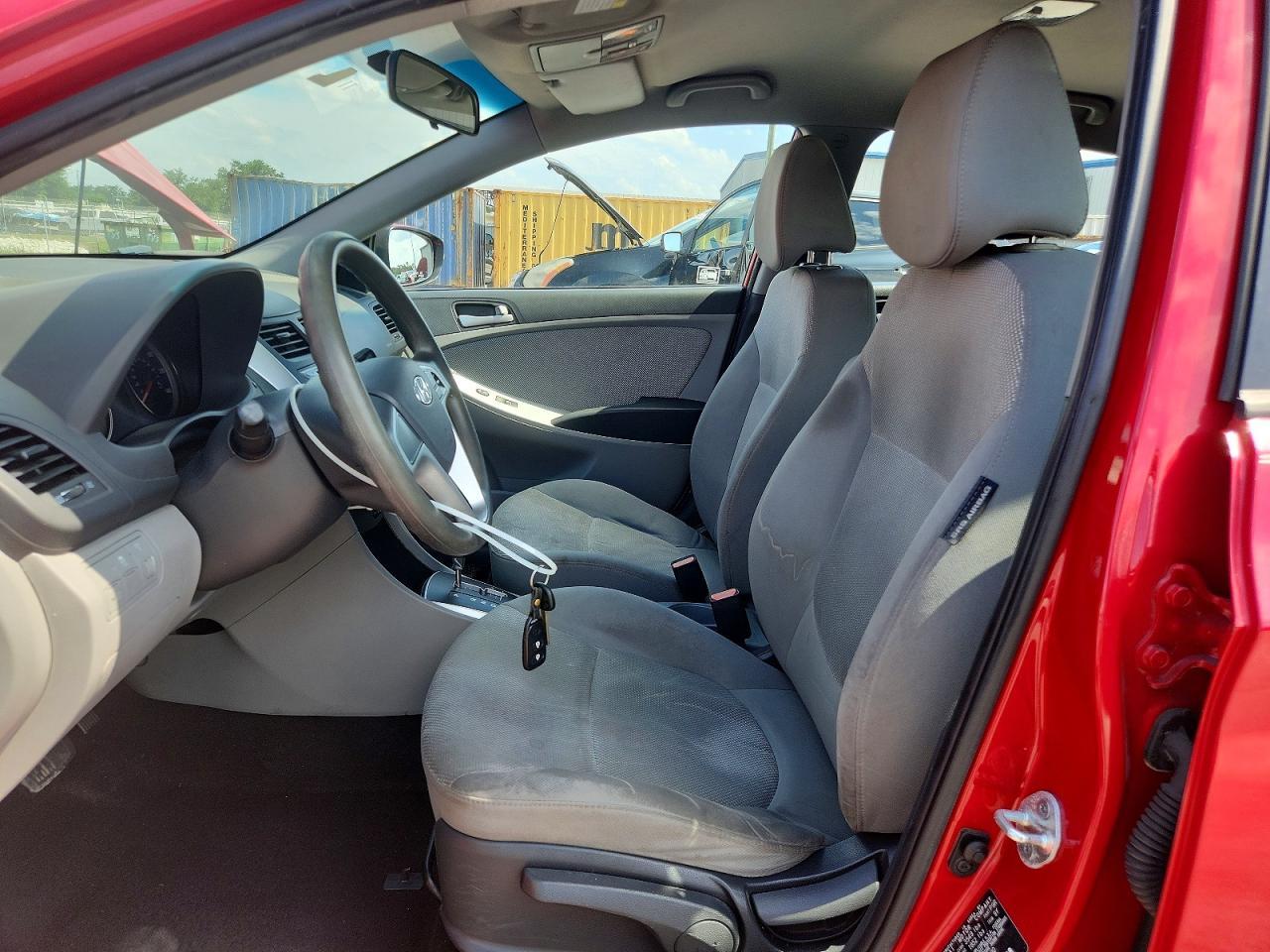 2013 HYUNDAI ACCENT