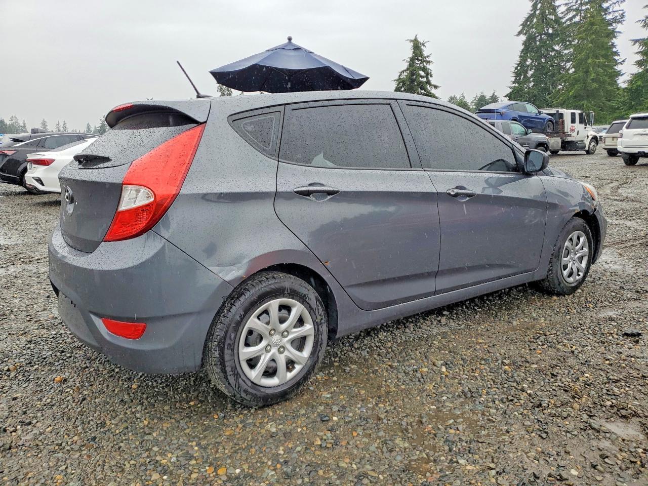 2013 HYUNDAI ACCENT