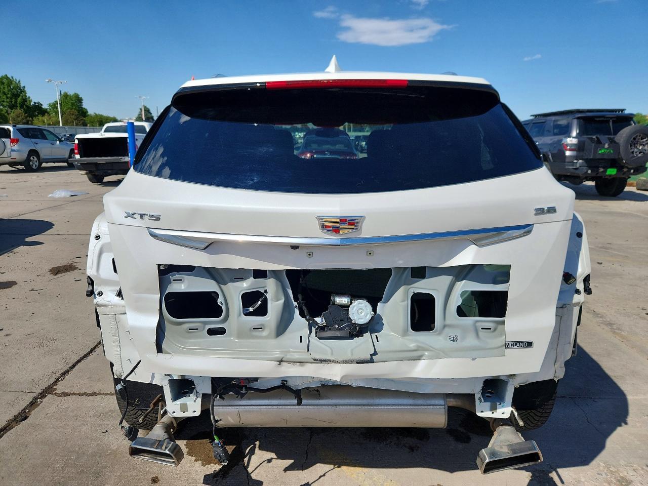 2019 CADILLAC XT5