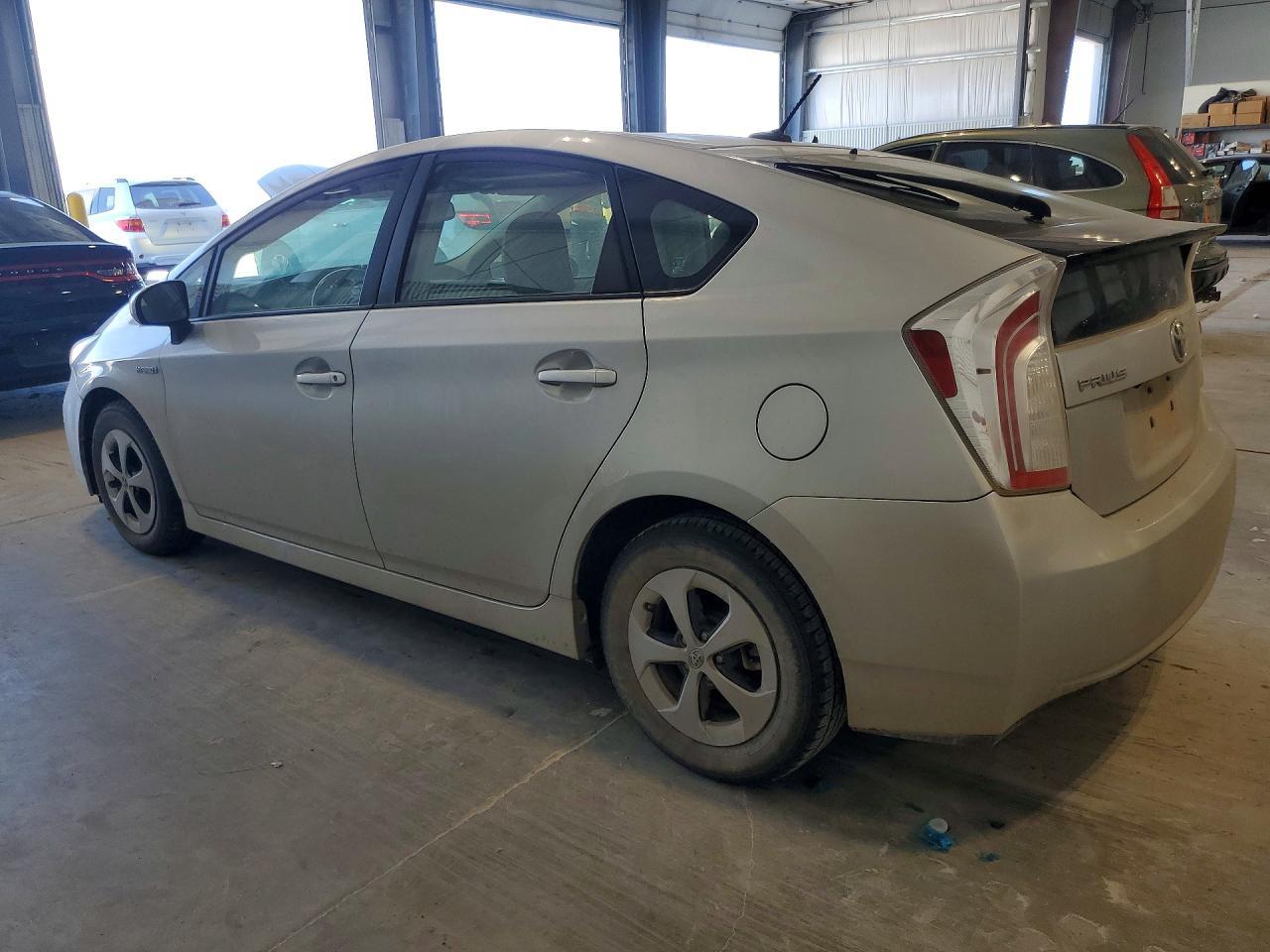 2014 TOYOTA PRIUS