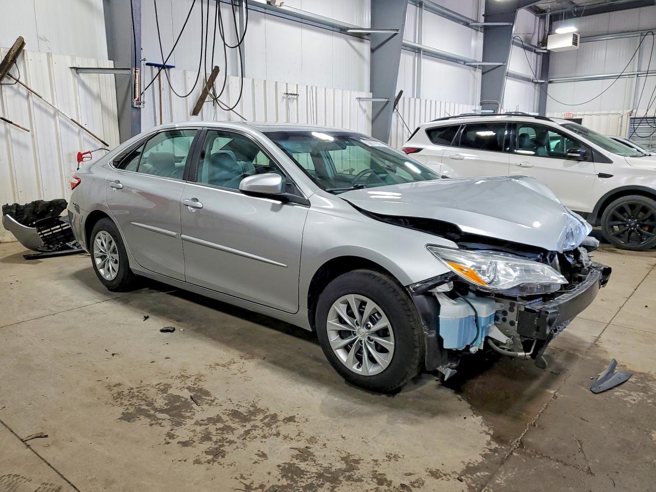 2017 TOYOTA CAMRY