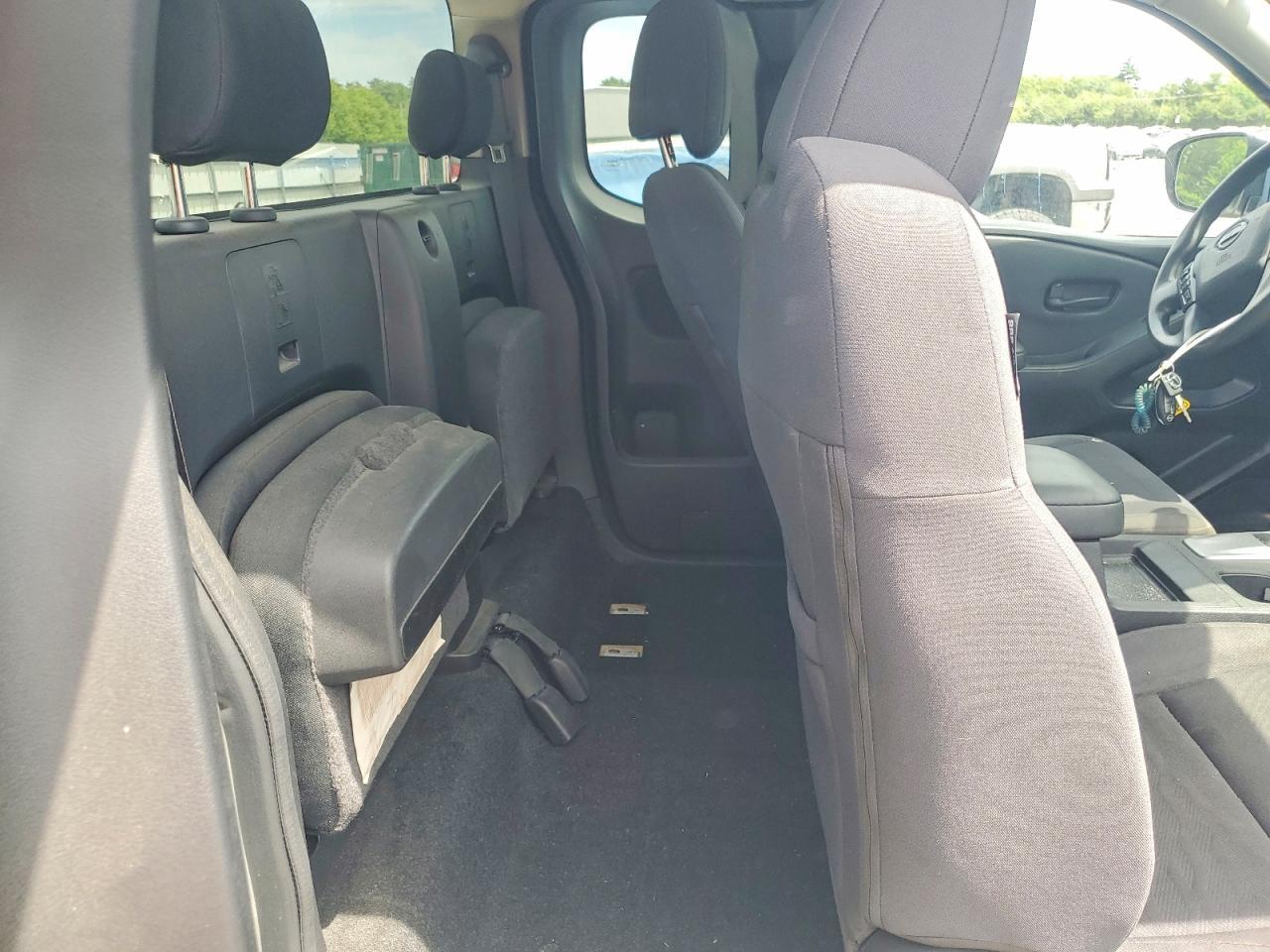 2022 NISSAN Frontier