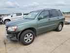 2004 TOYOTA HIGHLANDER