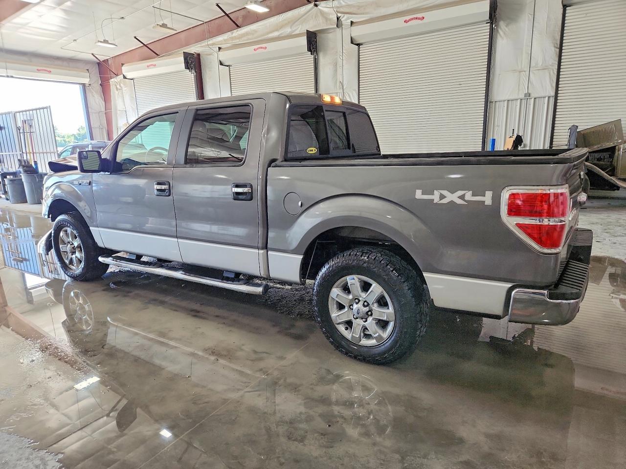 2013 FORD F-150 Lightning