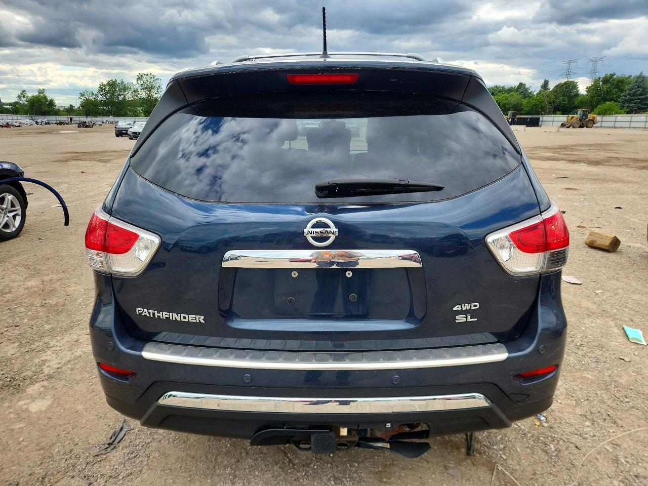 2013 NISSAN PATHFINDER