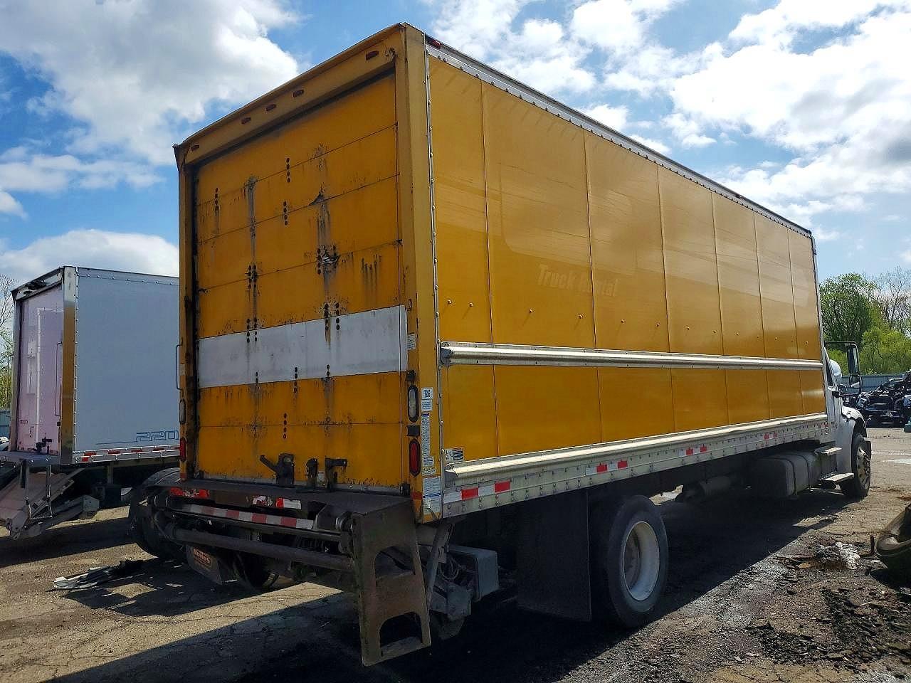 2014 Frht - Freightliner M2
