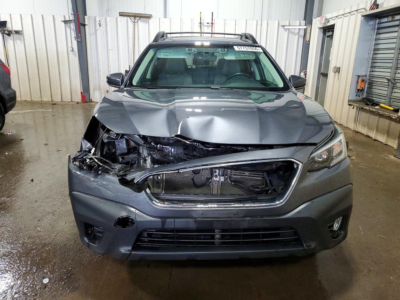 2021 SUBARU Outback