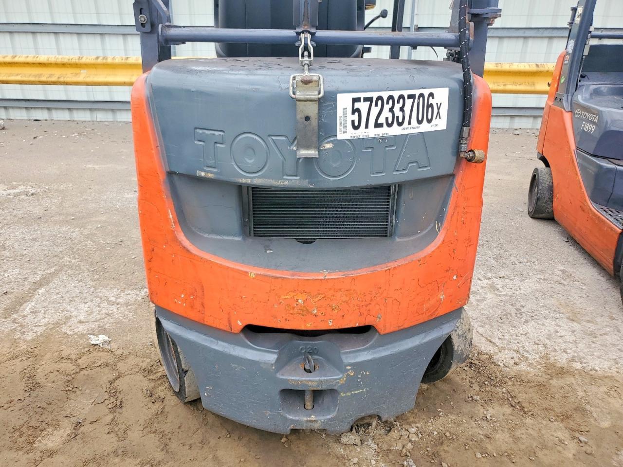 2016 TOYOTA 8fgcu20