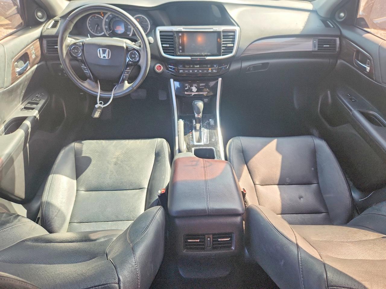 2017 HONDA ACCORD