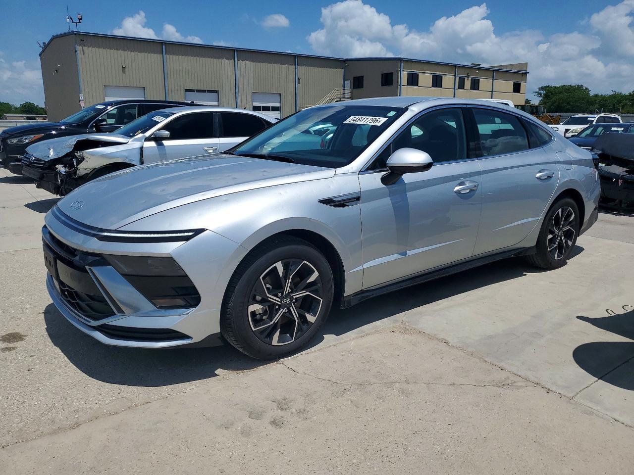 2025 HYUNDAI SONATA
