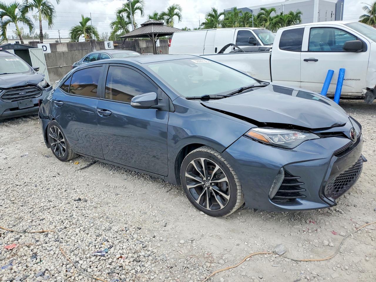2018 TOYOTA COROLLA
