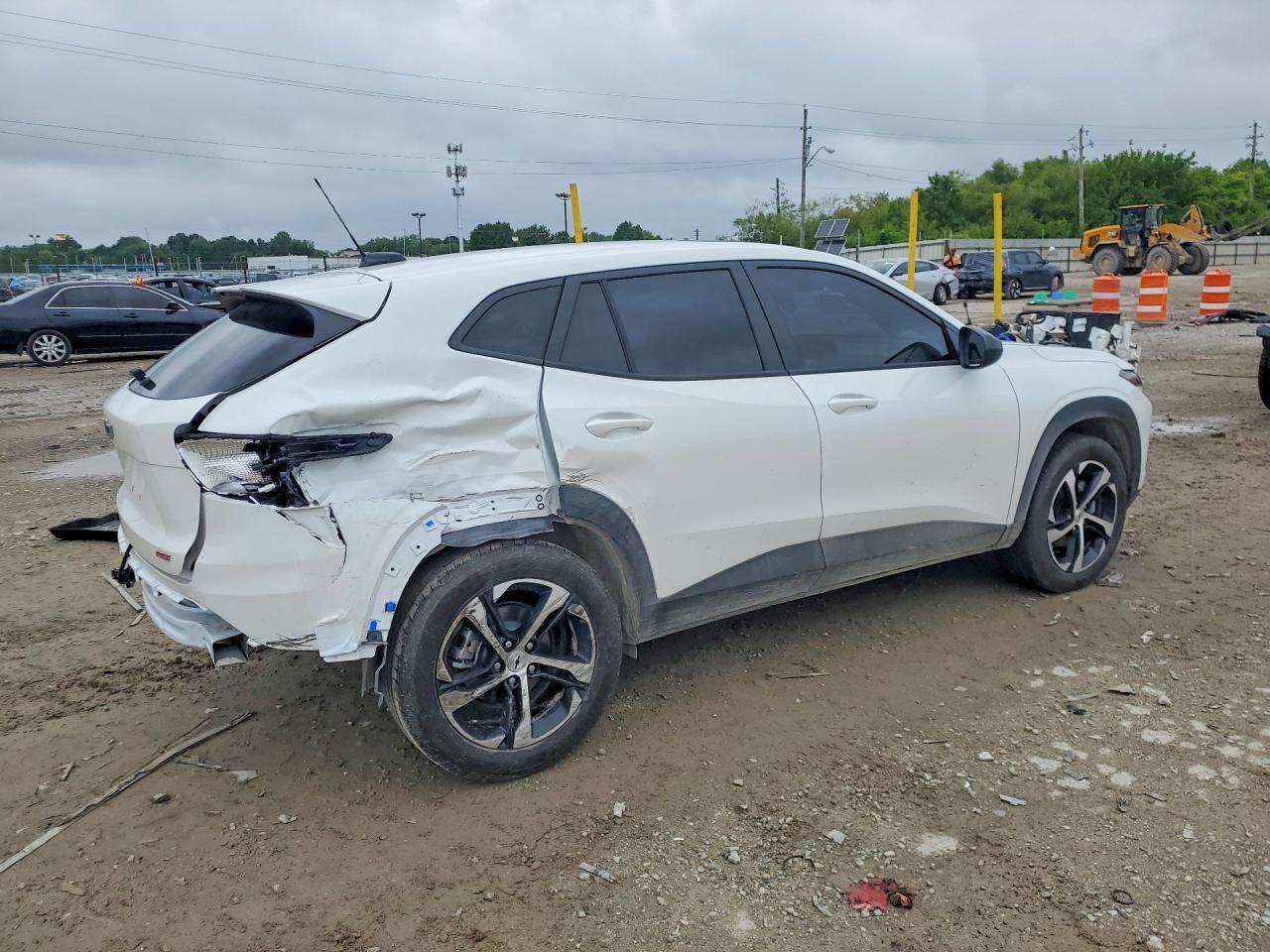 2025 CHEVROLET TRAX