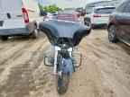 2011 HARLEY-DAVIDSON FLHX