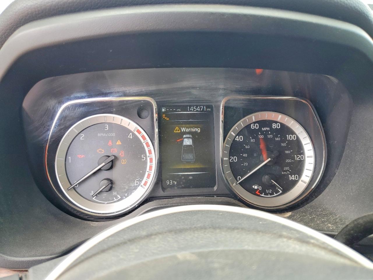 2016 NISSAN Titan