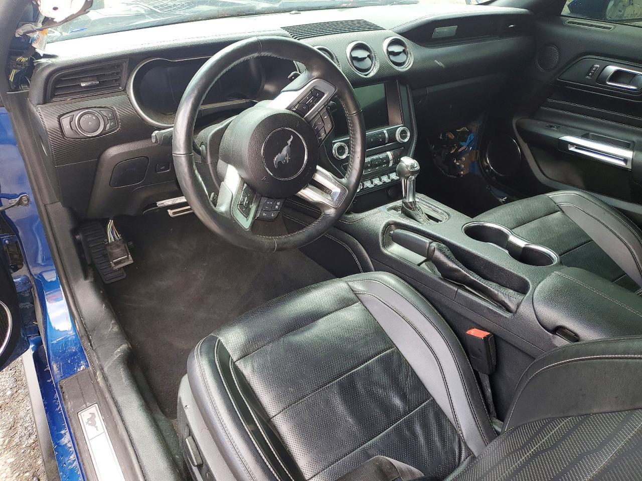 2022 FORD MUSTANG