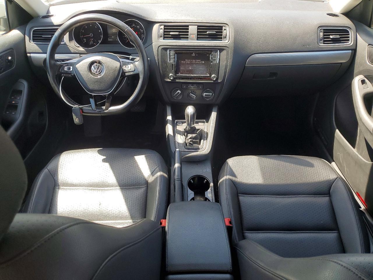 2017 VOLKSWAGEN JETTA