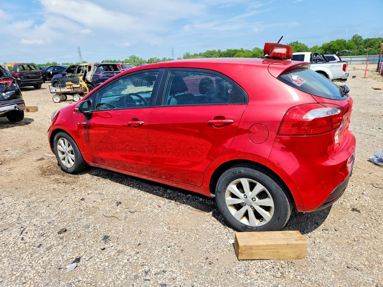 2013 KIA RIO