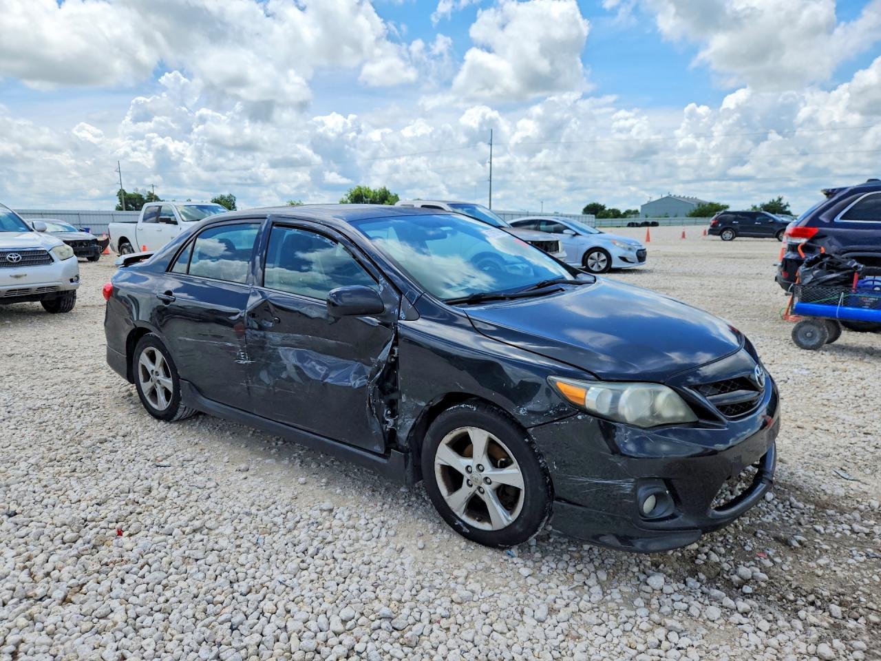 2012 TOYOTA COROLLA