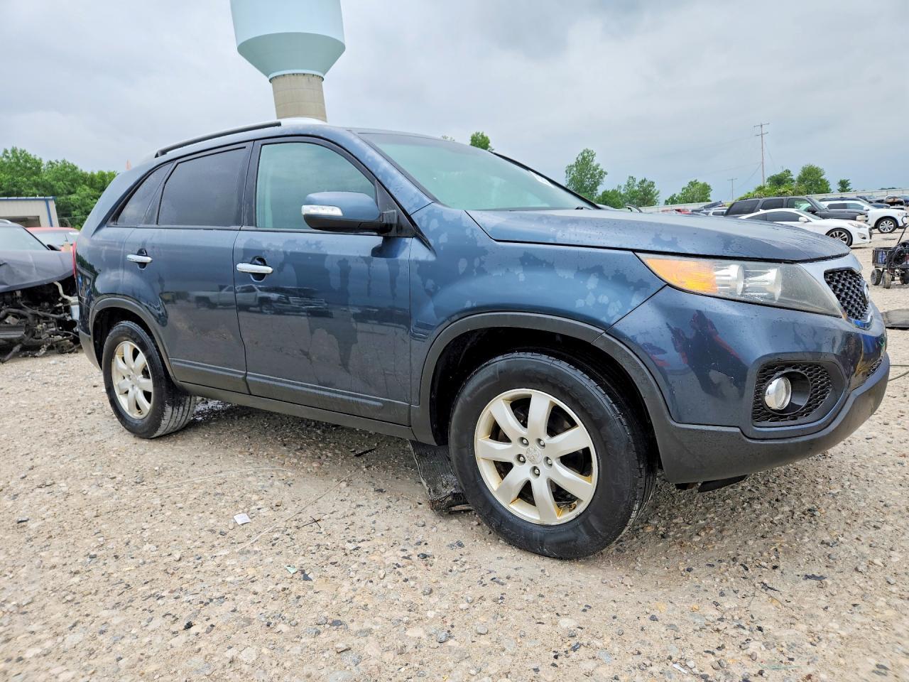 2011 KIA SORENTO