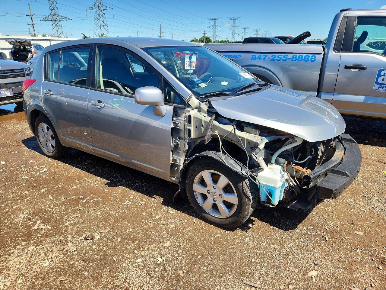 2009 NISSAN VERSA