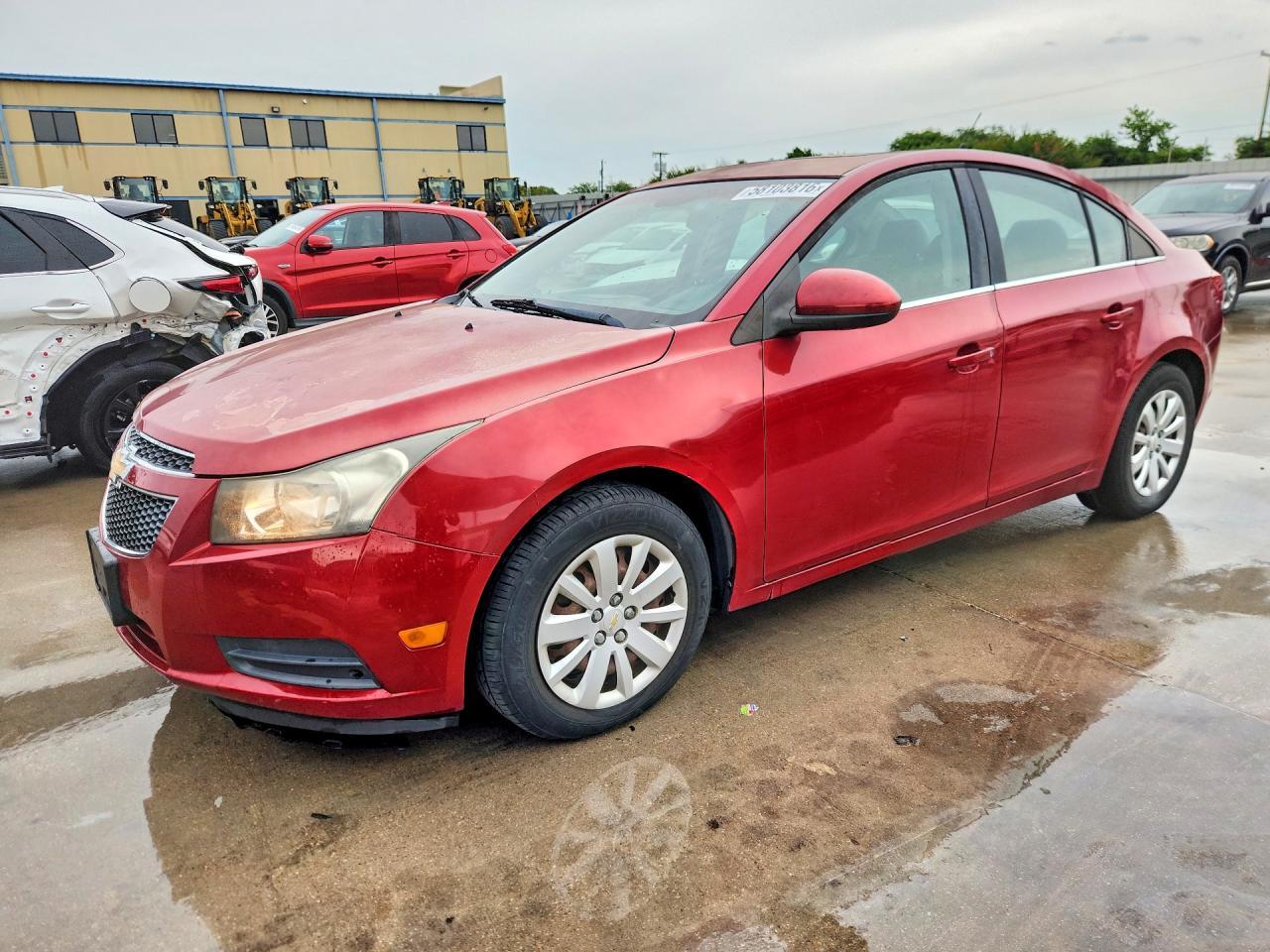 2011 CHEVROLET CRUZE