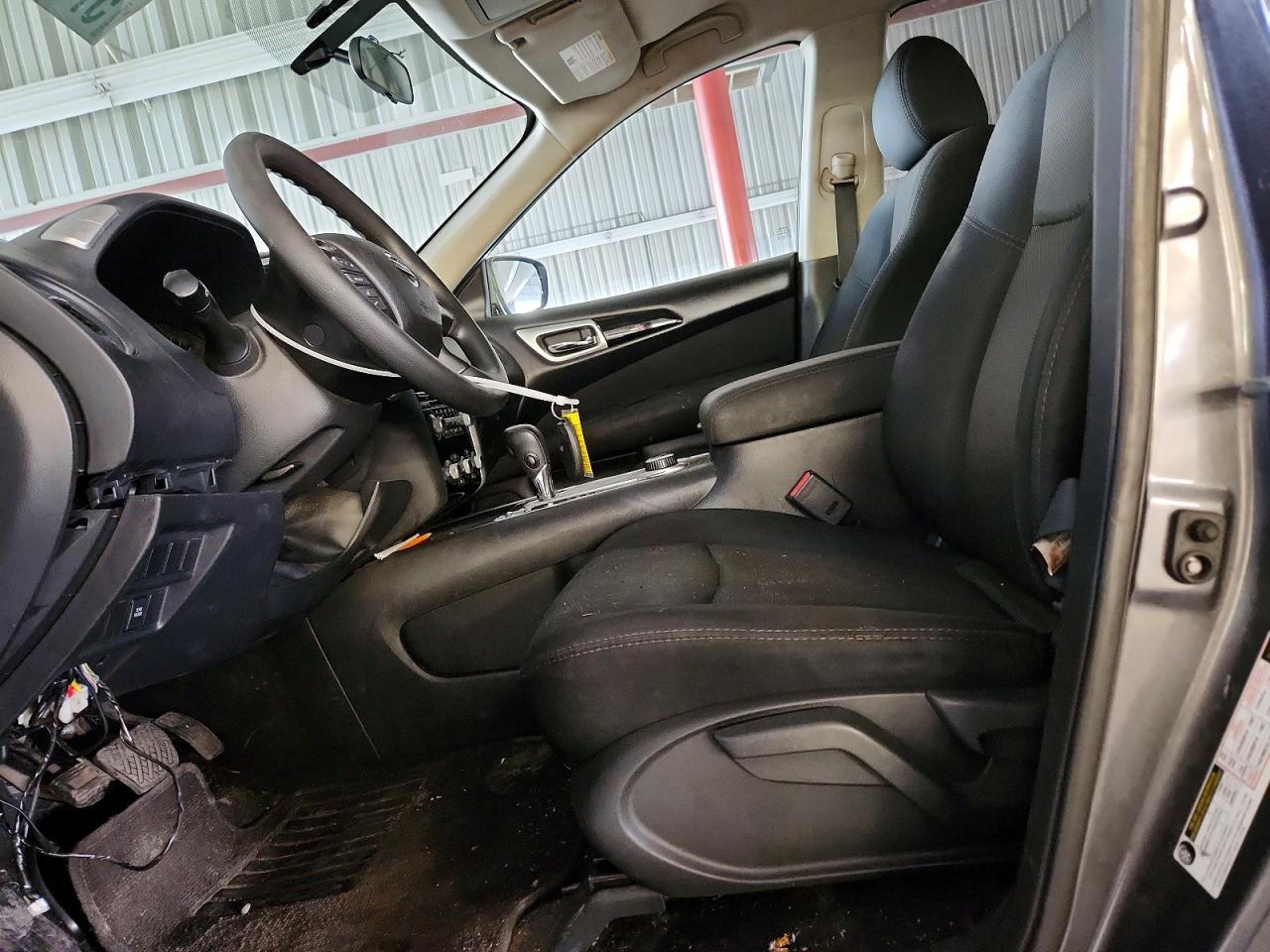 2017 NISSAN PATHFINDER