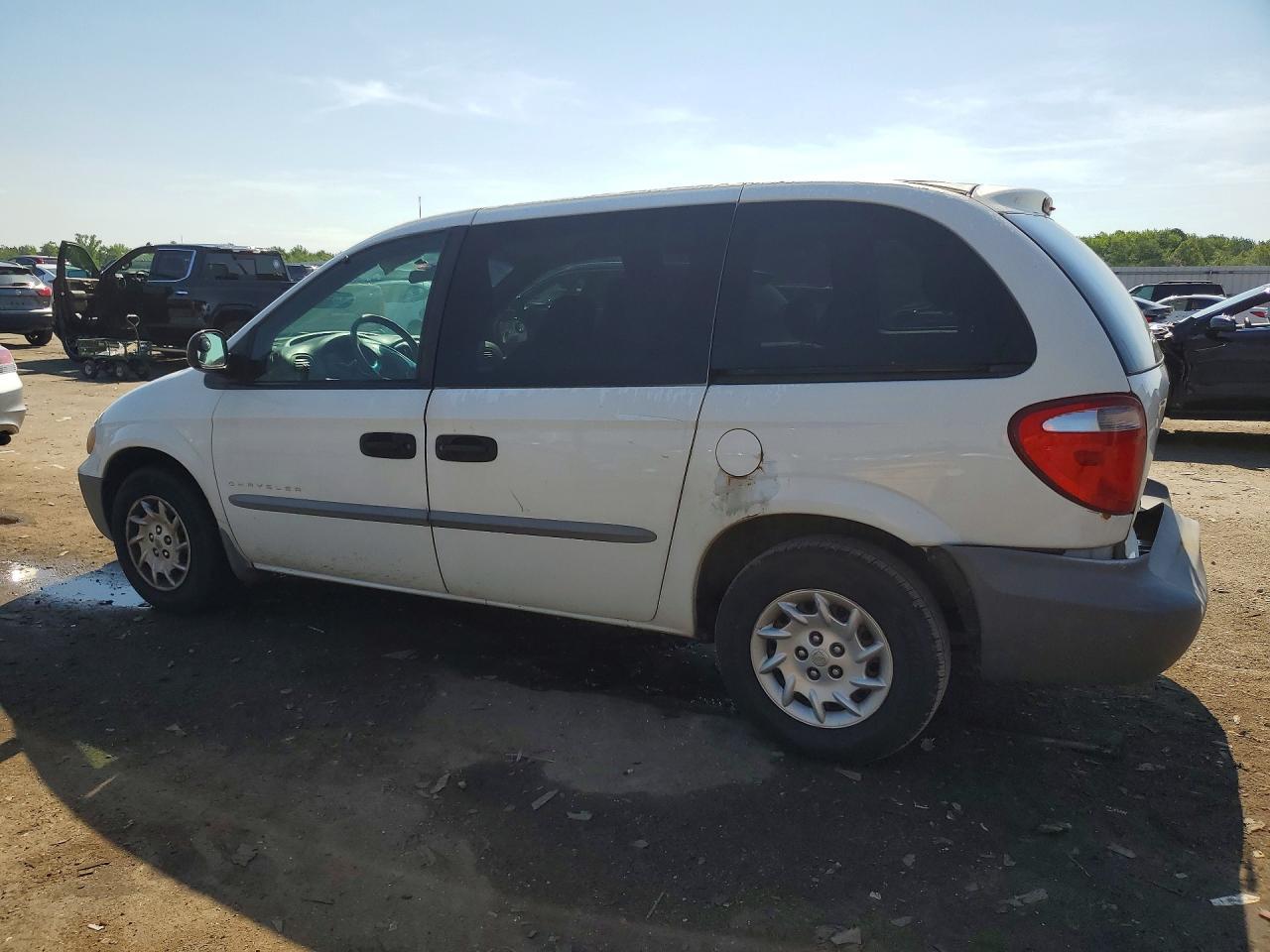 2001 CHRYSLER Voyager