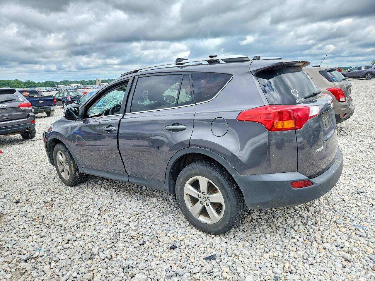 2015 TOYOTA RAV4