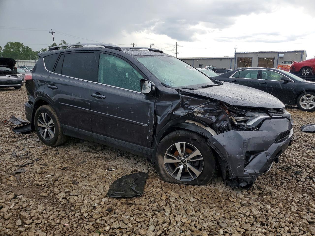 2017 TOYOTA RAV4
