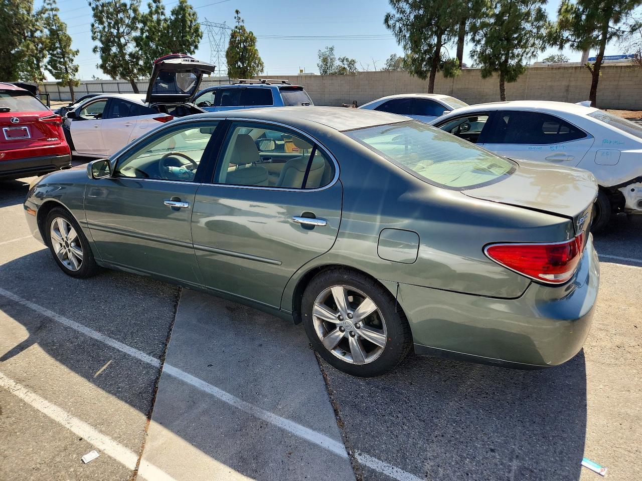 2005 LEXUS ES 330