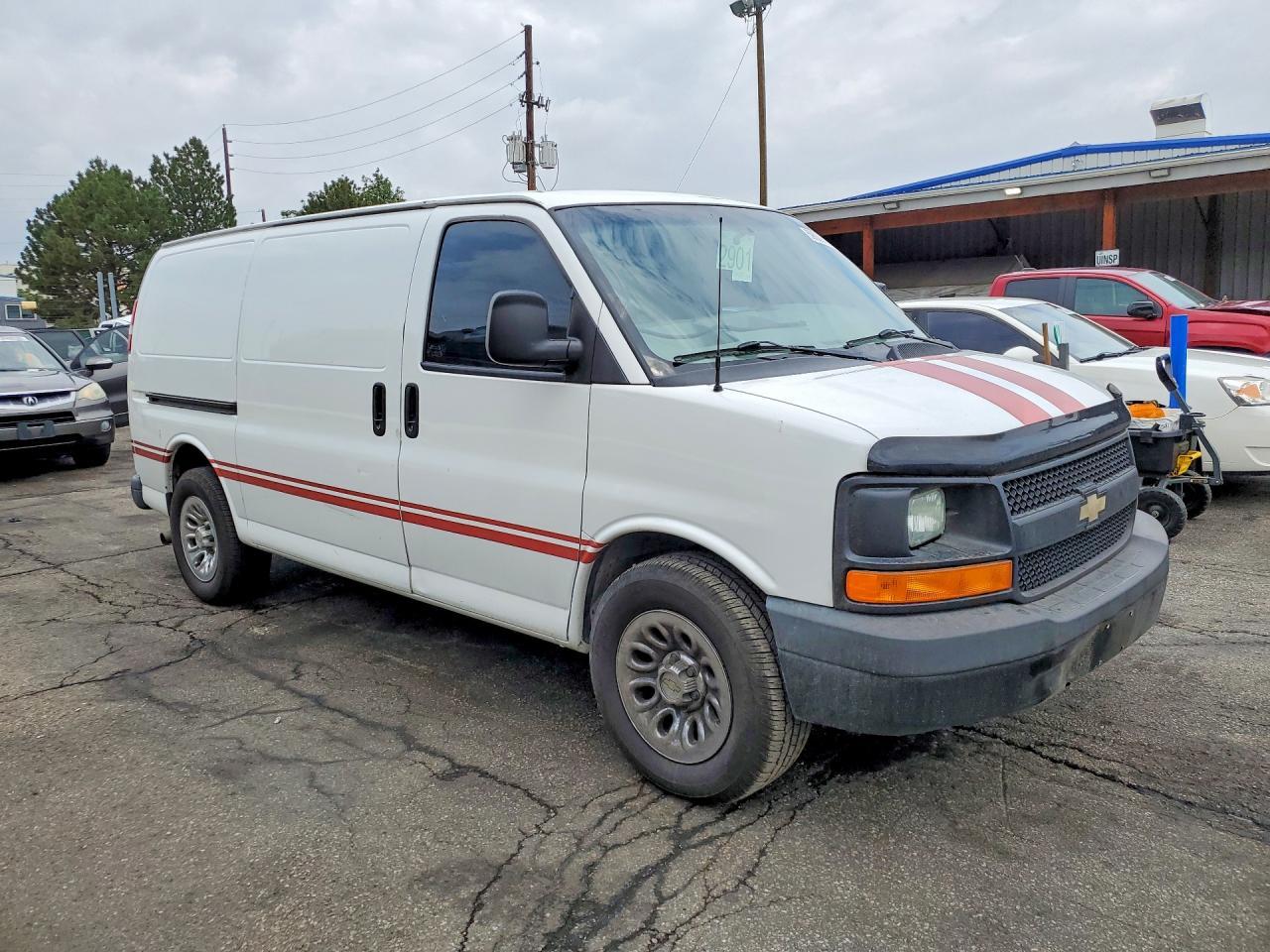 2014 CHEVROLET Express 1500