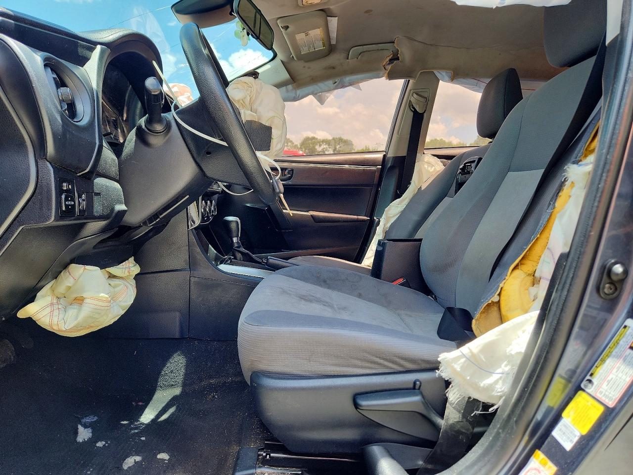 2017 TOYOTA COROLLA