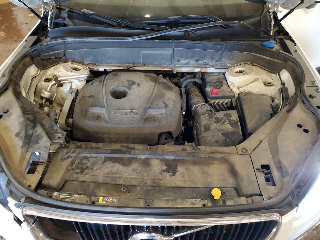 2018 VOLVO XC90