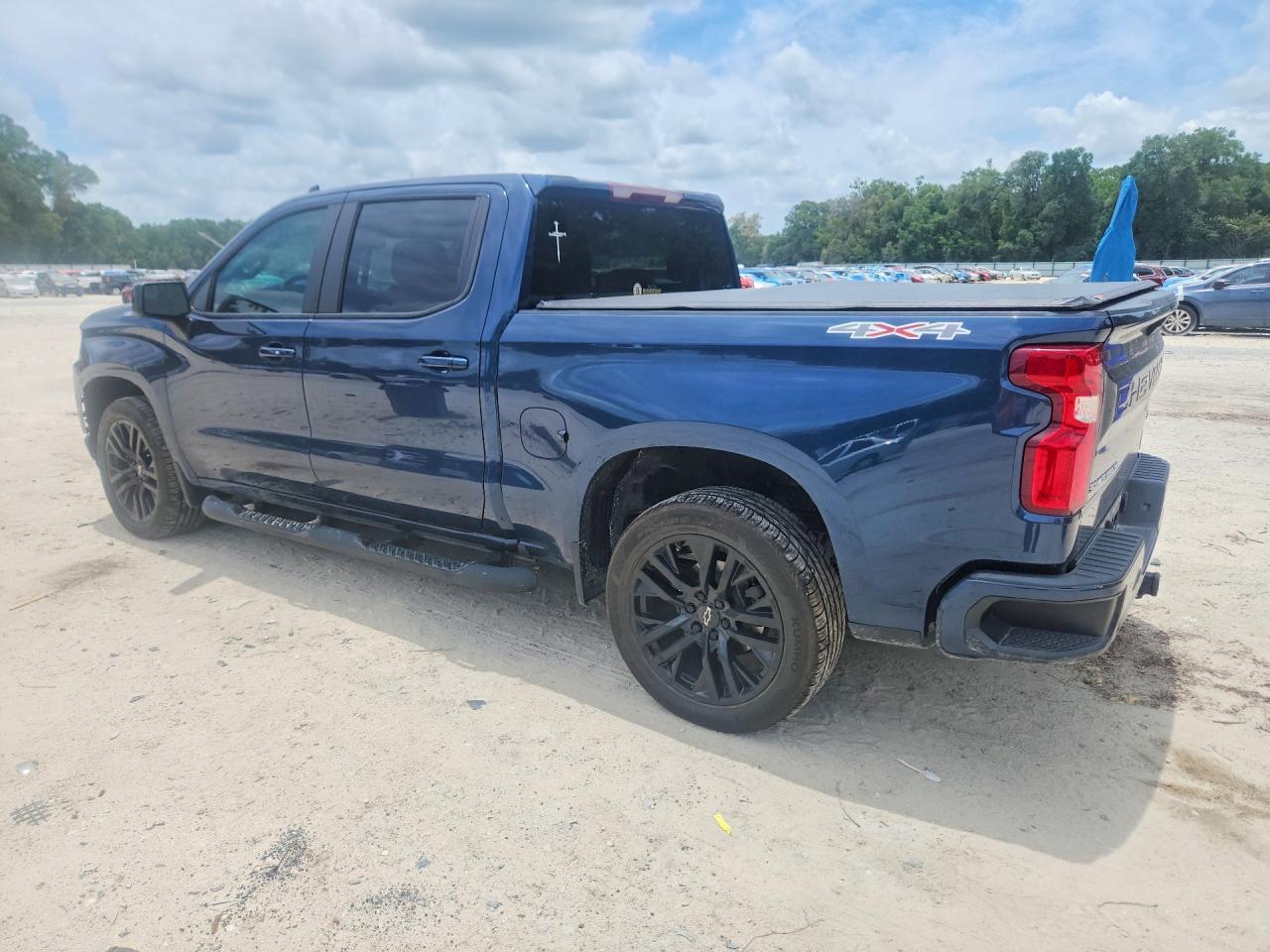 2021 CHEVROLET Silverado