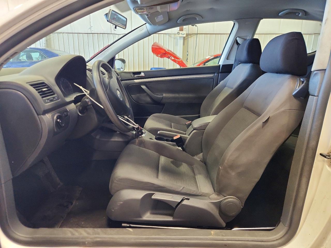 2009 VOLKSWAGEN RABBIT