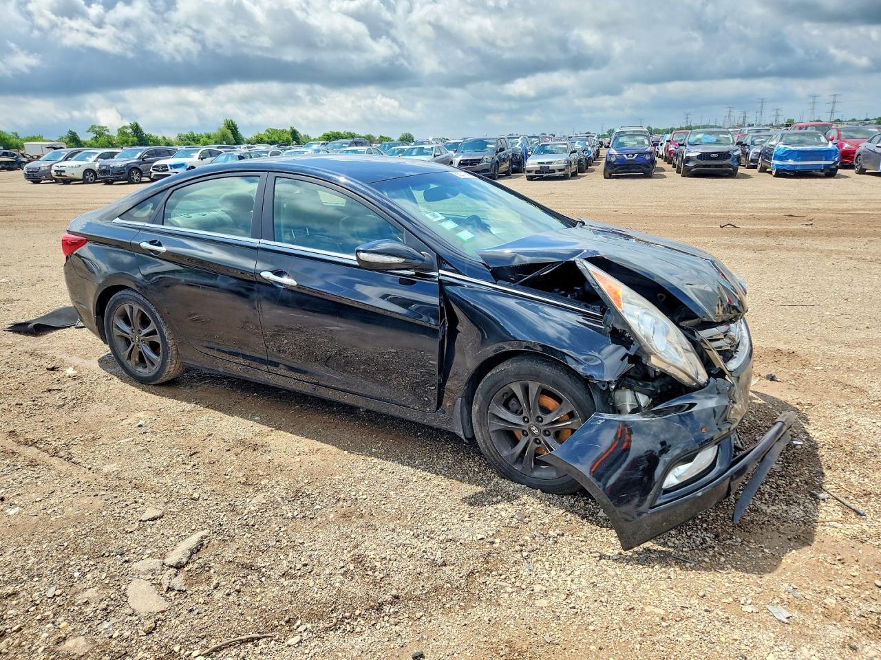 2011 HYUNDAI SONATA
