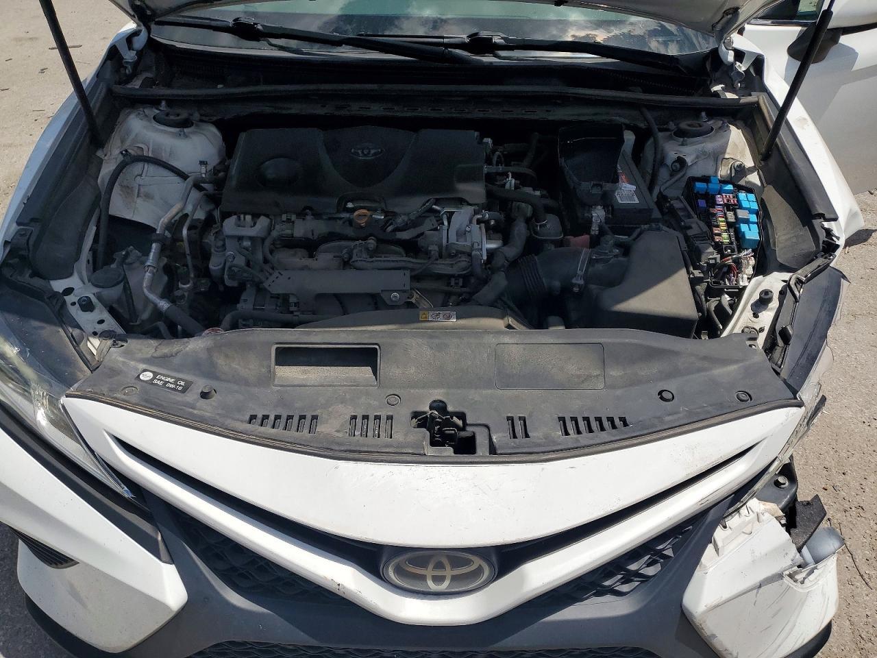2019 TOYOTA CAMRY