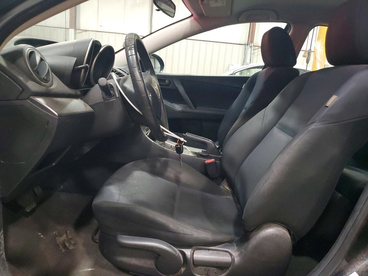 2010 MAZDA 3