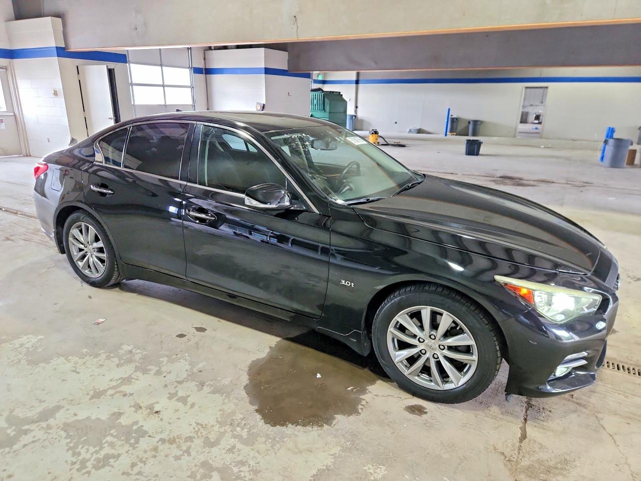 2017 INFINITI Q50